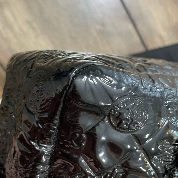 CHANEL Lucky Symbols Flap Bag - Picture 7 of 16